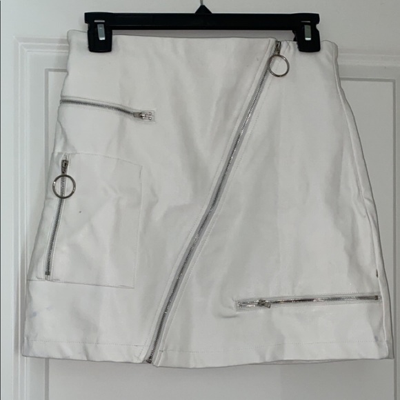 White Leather Zipper Mini Skirt - Picture 2 of 2